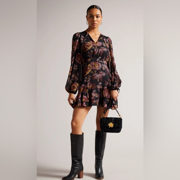 Ted Baker Dresses & Skirts - 🪩 Ted Baker Long Sleeve Floral Mini Dress NWT